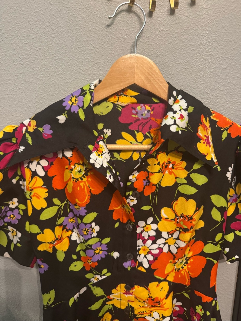 Retro Vintage Floral Button-Front Fit & Mini Flare Dress Bold 70’s Style 🌺 - Picture 2 of 14